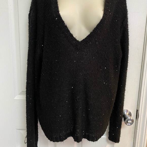 Sparkly V-neck Sweater - Picture 2 of 5